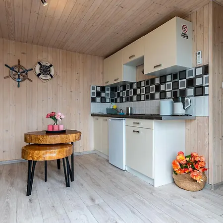 Evita Деревянный коттедж Владыславово