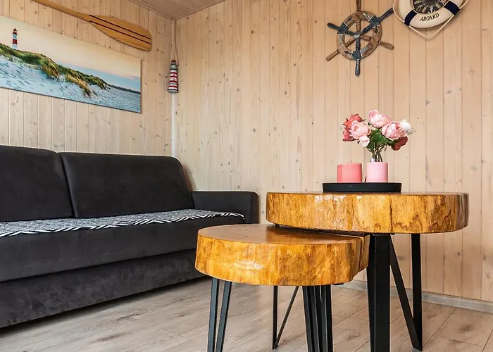 Деревянный коттедж Evita Владыславово